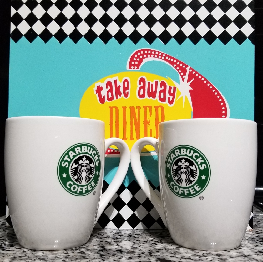 2007 Starbucks mugs 10oz